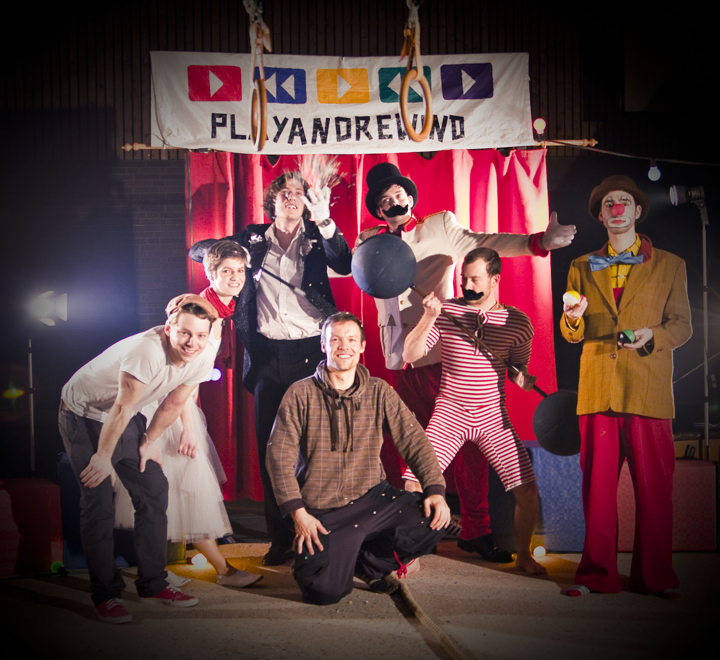 Play And Rewind – Tightrope